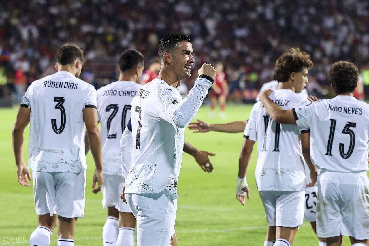 包含匈牙利击败葡萄牙，晋级出线悬念难解的词条