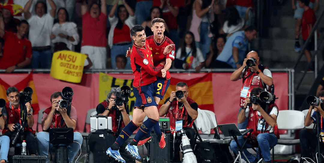 包含西班牙国家队豪取胜利,轻松晋级下一阶段欧预赛的词条 包含西班牙国家队豪取胜利,轻松晋级下一阶段欧预赛的词条