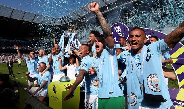 皇马队在比赛中领先，获得胜利