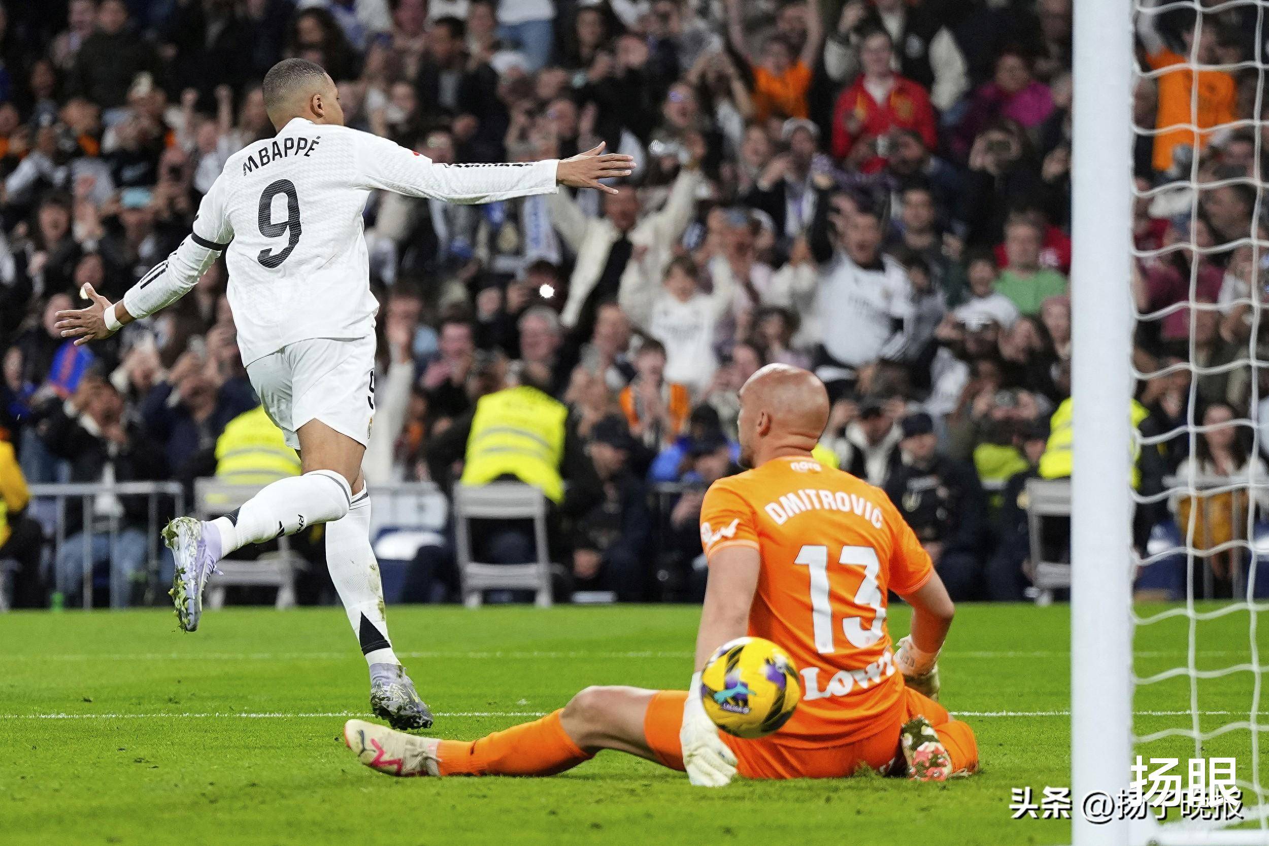 包含皇家社会主场逆转斯特拉斯堡，晋级半决赛的词条