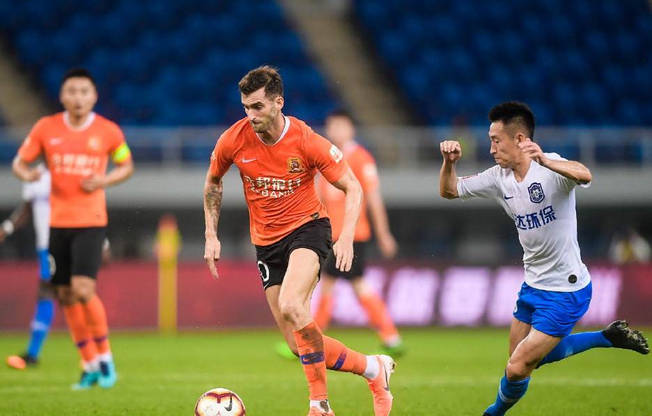 爱游戏体育链接-辽宁宏运客场逼平武汉卓尔，两队实力相当的简单介绍