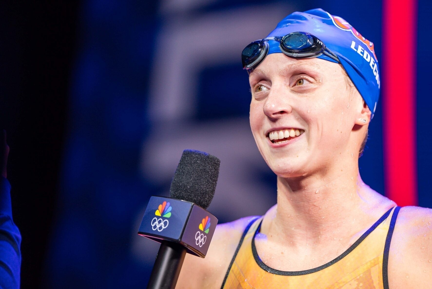 爱游戏体育下载-美国游泳选手刷新世界纪录，风头正劲