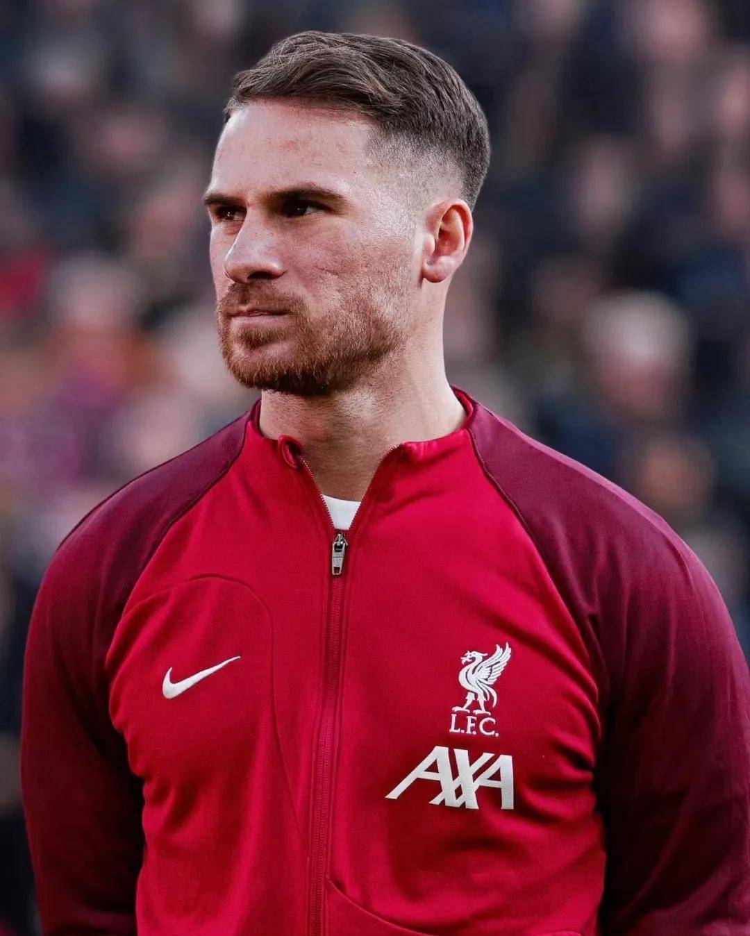 爱游戏-关于利物浦中场因伤缺席关键比赛的信息