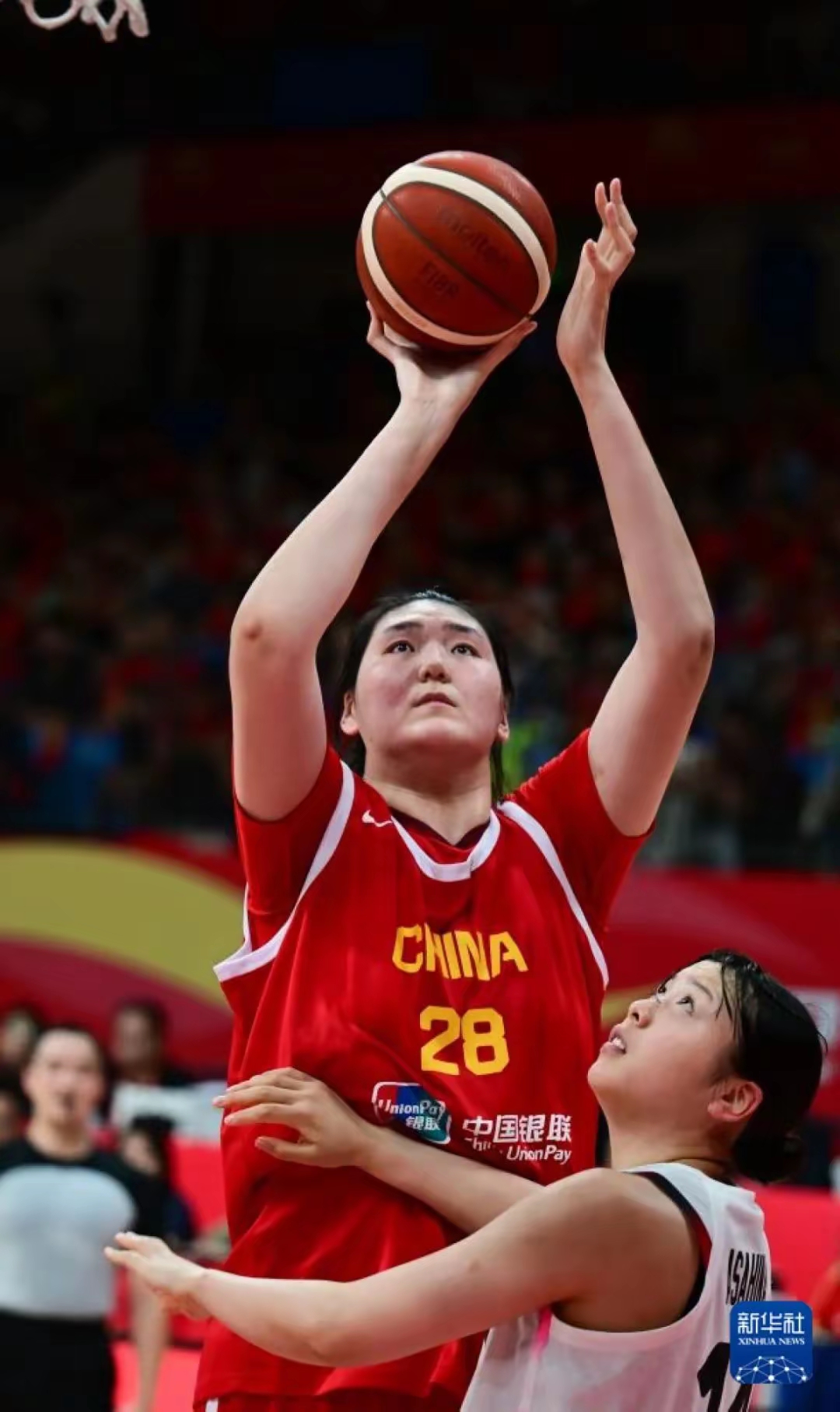 包含广西女篮大获全胜，状态火热的词条