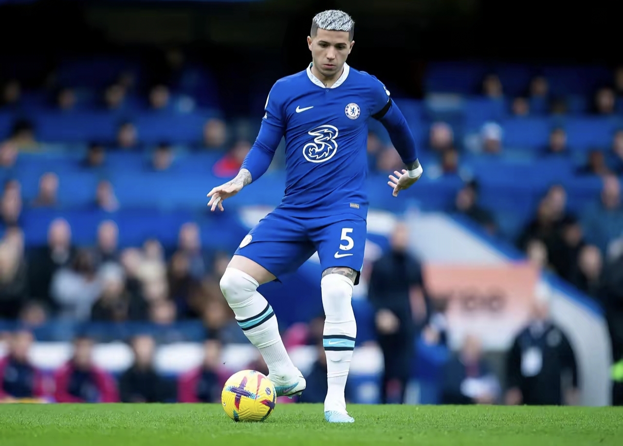 爱游戏体育链接-切尔西中场状态火爆，连续进球助球队走上正轨的简单介绍