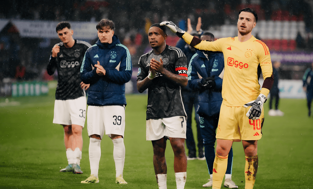 阿贾克斯客场击败里斯本竞技的简单介绍 阿贾克斯客场击败里斯本竞技的简单介绍